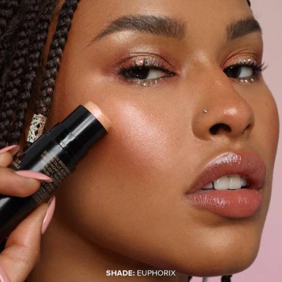 Nudestix Nudies Glow Cream Highlighter Stick with Brush in Euphorix - Picture 3 of 4